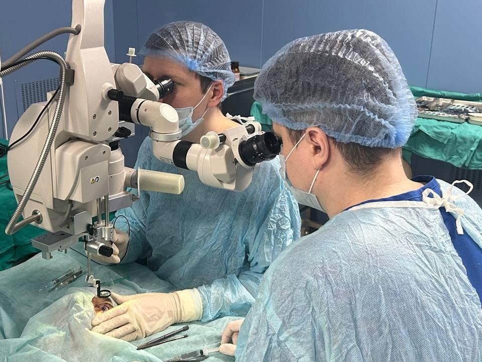Мытищинские офтальмологи возвращают жителям зрение на новом оборудовании