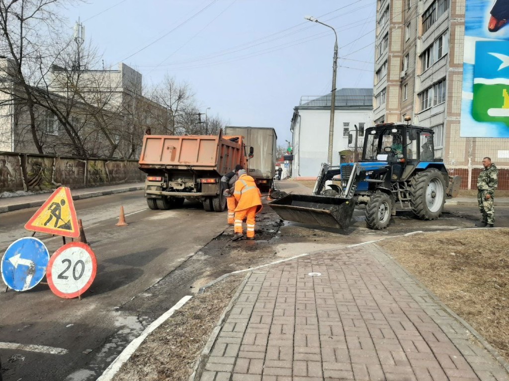 Более 400 дорожных ям ликвидировали в Чехове