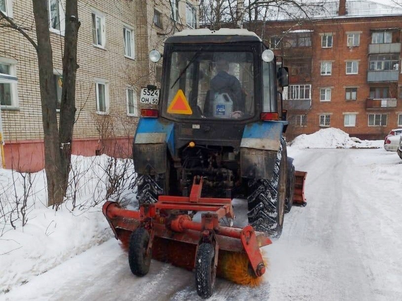 Коммунальные службы бьют рекорды по количеству вывезенного снега