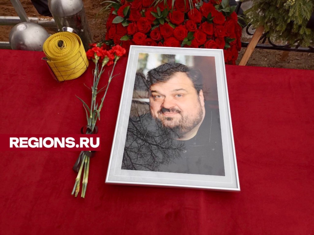 На похороны Василия Уткина в Балашихе пришли только родные и близкие