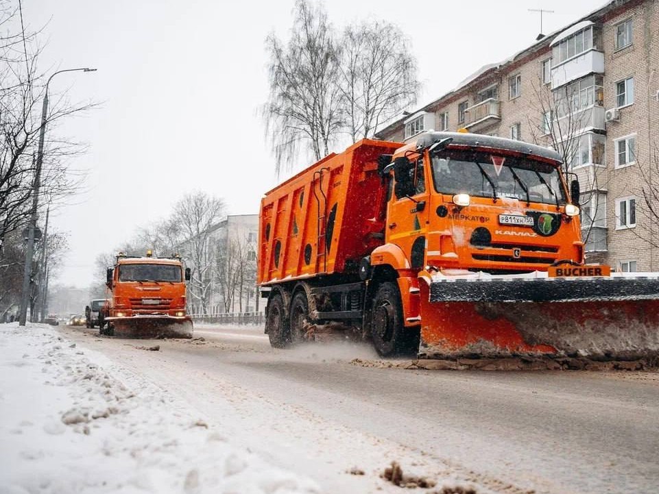 Дорожные службы очистили порядка 9 тысяч дорог Подмосковья за ночь