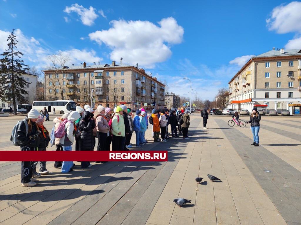 Белгородских детей, эвакуированных в Королев, познакомили с историей космической столицы России