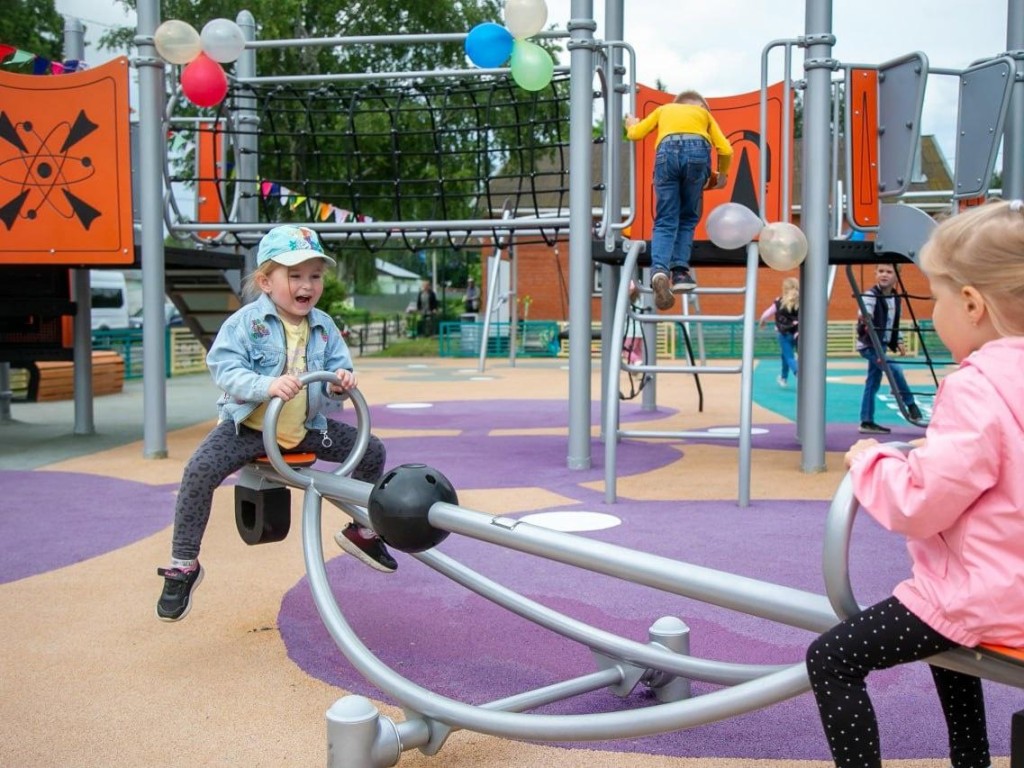 Детские игровые площадки обновят в Коломне и Озерах