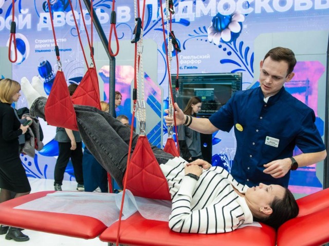 Солнечногорская больница представила современное реабилитационное оборудование на международной выставке в Москве