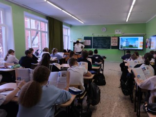 Учитель истории и обществознания из школы №3 представит Пущино на конкурсе «Педагог года»