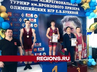 Три золотые медали завоевали борцы Электрогорска в турнире «Юные звезды»