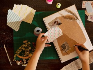 Жителей Электрогорска научат декорировать открытки и шкатулки