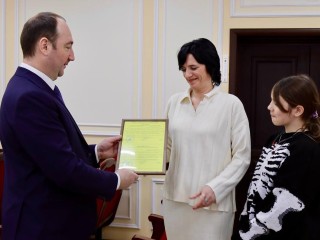 Семья из Ступина получила сертификат на улучшение жилищных условий