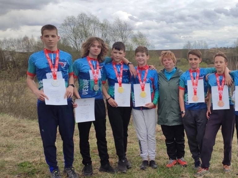 Спортсмены из Протвино привезли медали с соревнований «Спортивные традиции поколений» и «Кремлевский спринт-2024»