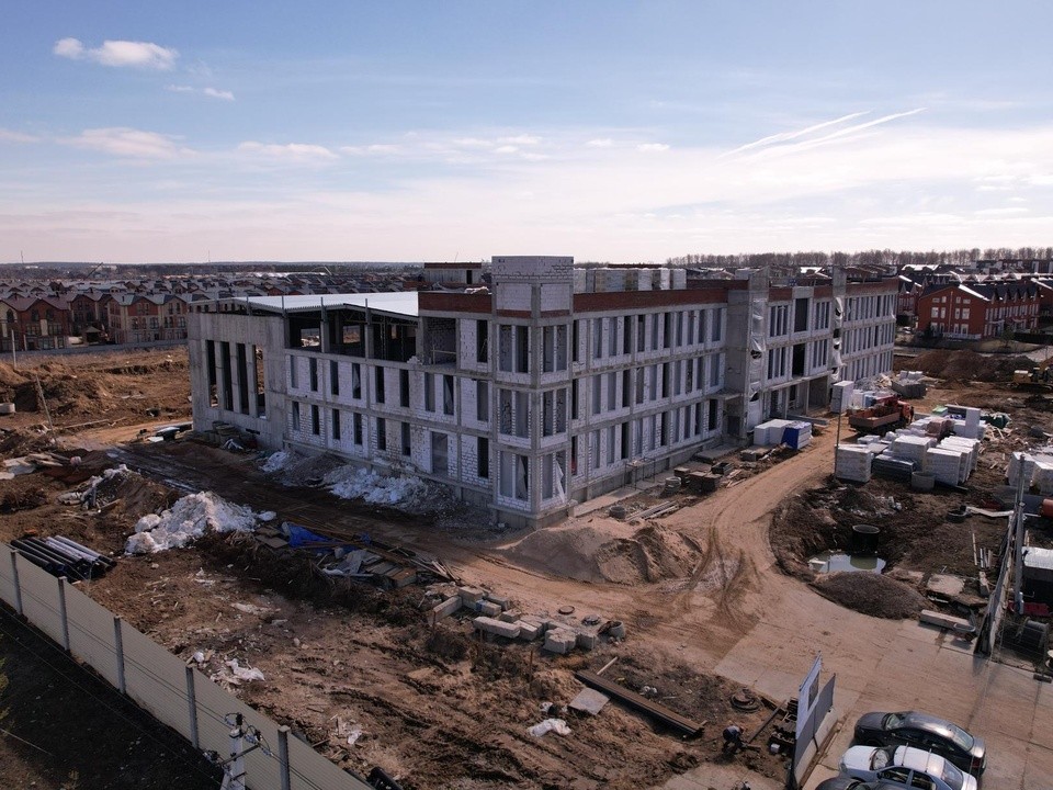 Новая школа в Красном поселке под Истрой откроется в 2025 году