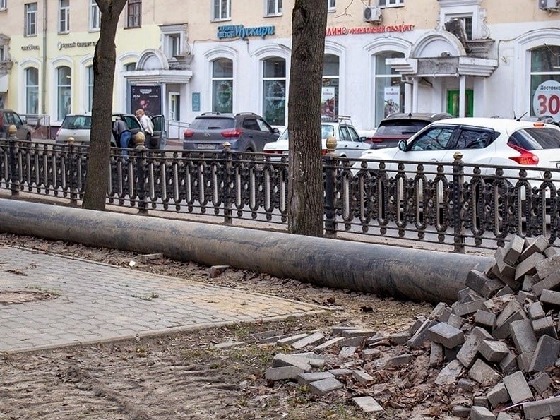 Плитку на Советской улице восстановят до конца апреля