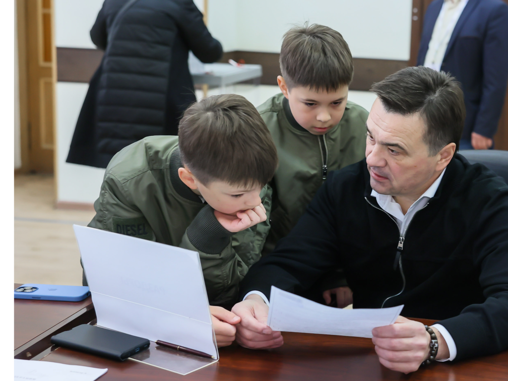Андрей Воробьев проголосовал на выборах Президента РФ