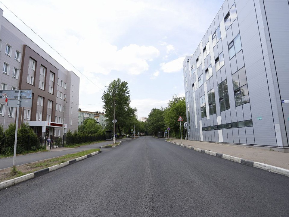Свыше 340 ям на дорогах заделают в городском округе в этом году