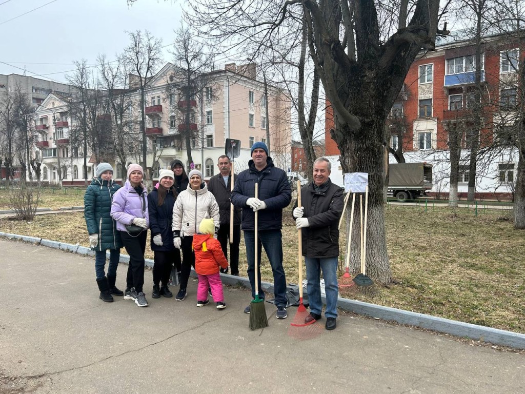 В Подольске проходит городской субботник