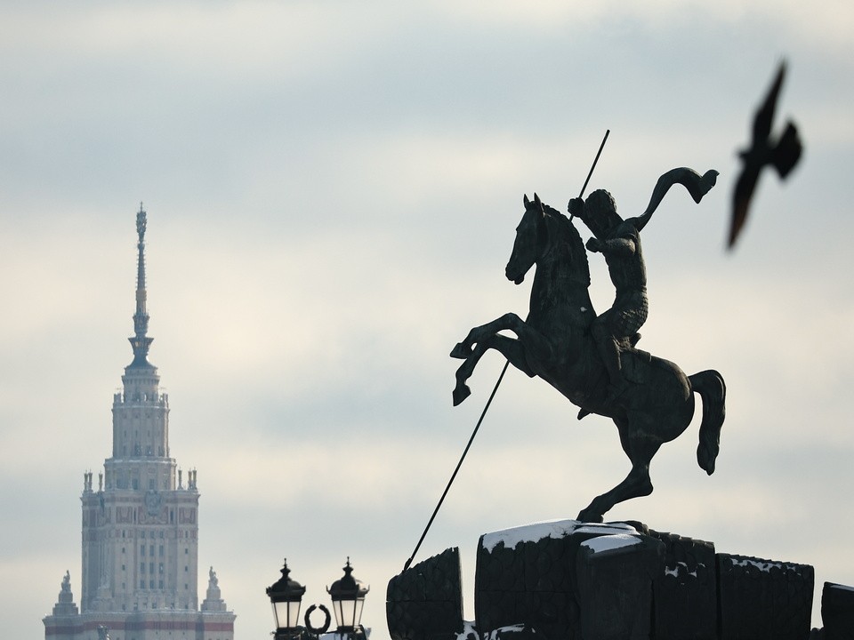 Более 600 детей провели каникулы в клубе московского Музея Победы
