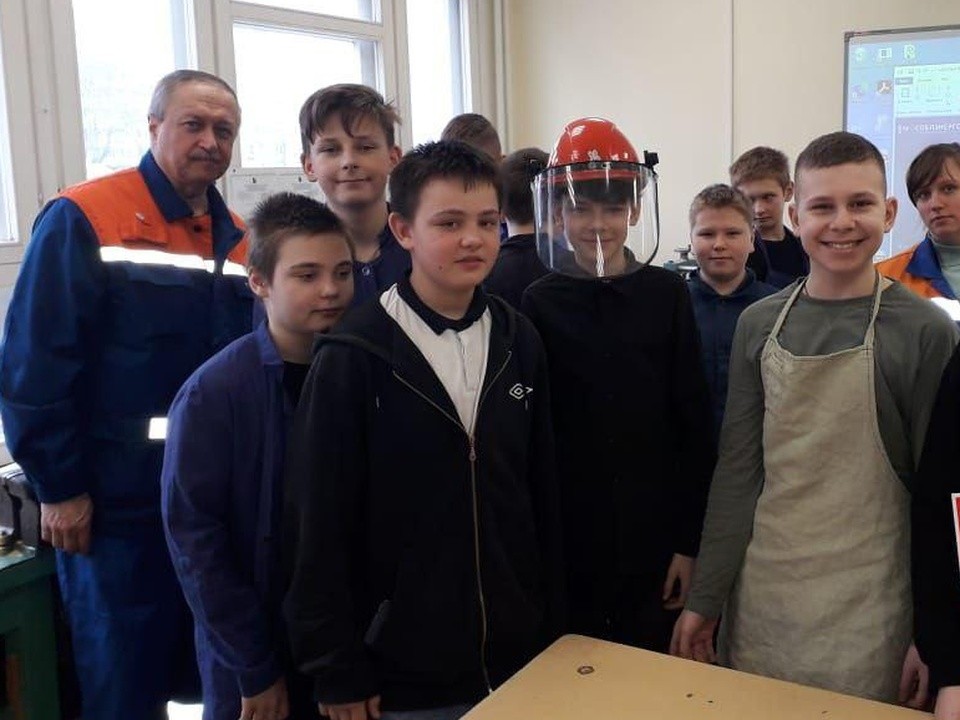 Школьники Егорьевска изучили основы электробезопасности