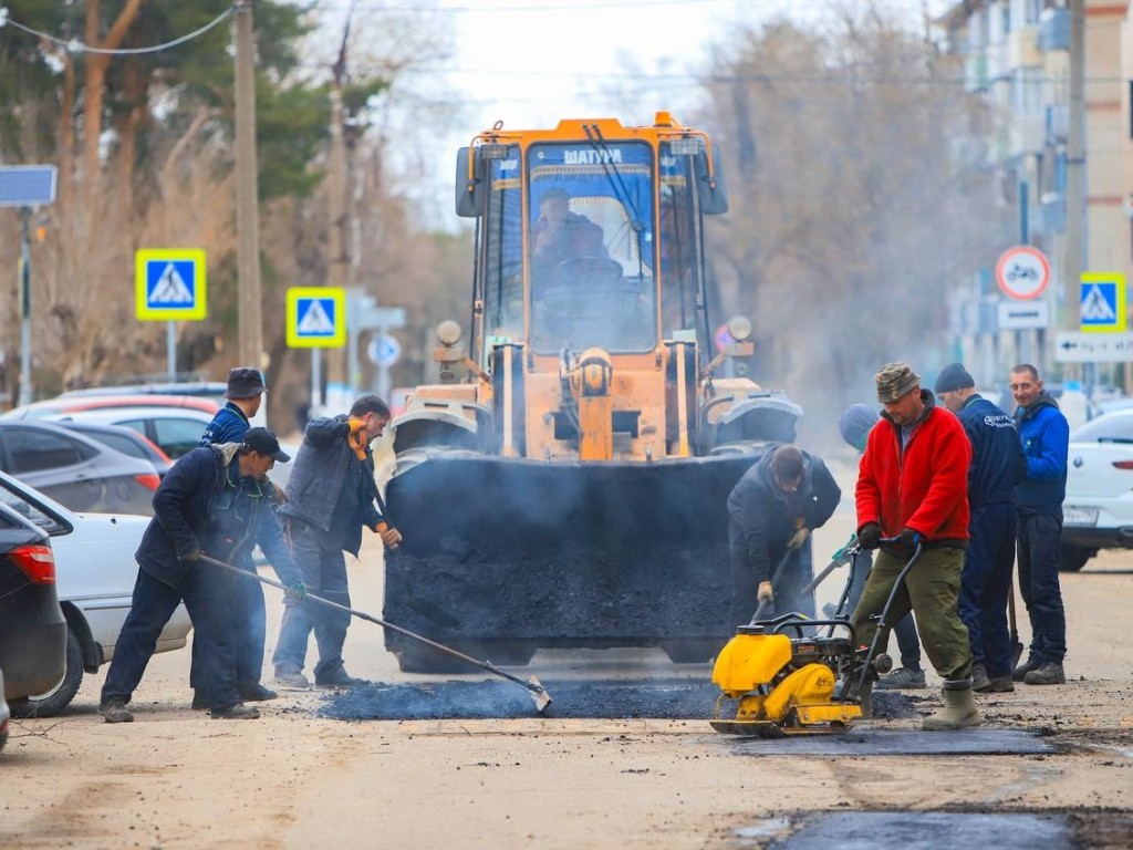 В Большой Шатуре по 14 адресам проведут ямочный ремонт | REGIONS.RU / Шатура