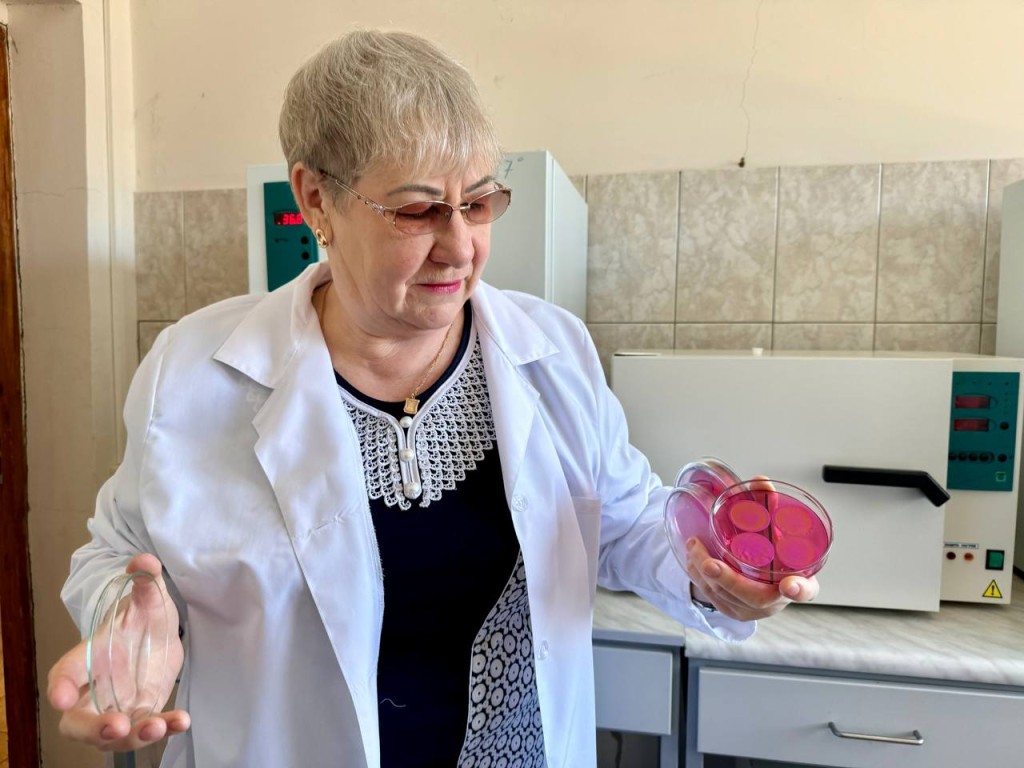Специалисты рассказали и показали, как проверяют качество питьевой воды в Можайске
