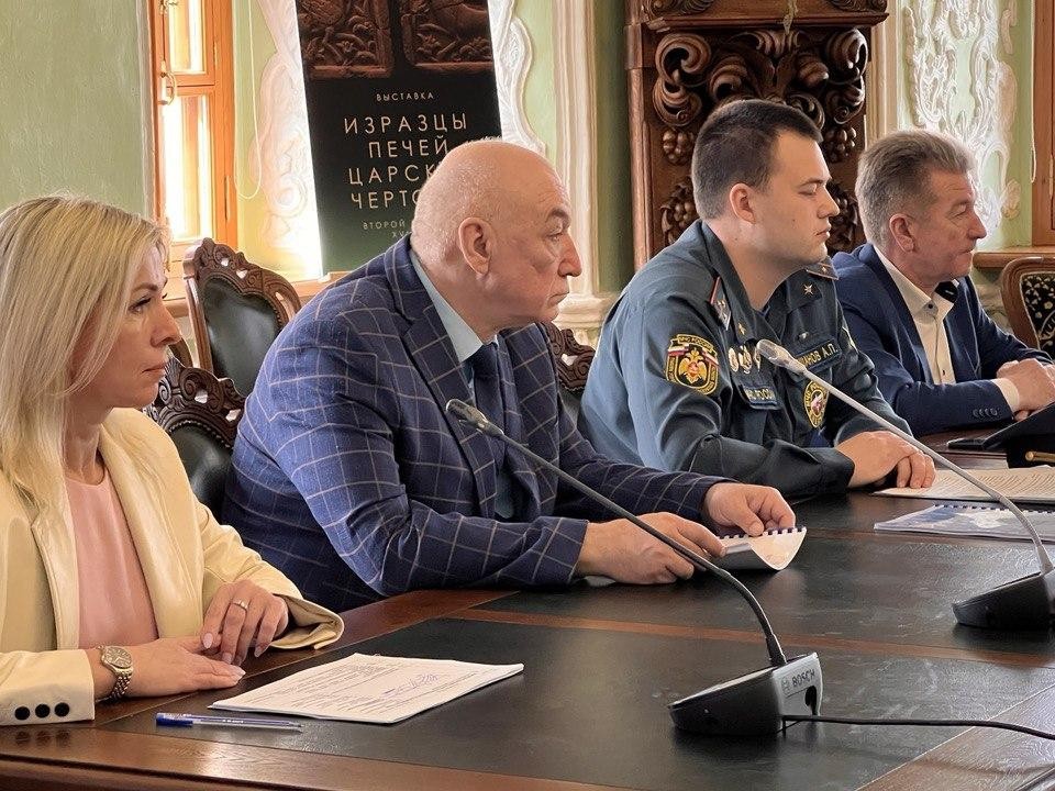 Энергетиков Сергиева Посада научили ликвидировать чрезвычайные ситуации на учениях в Лавре