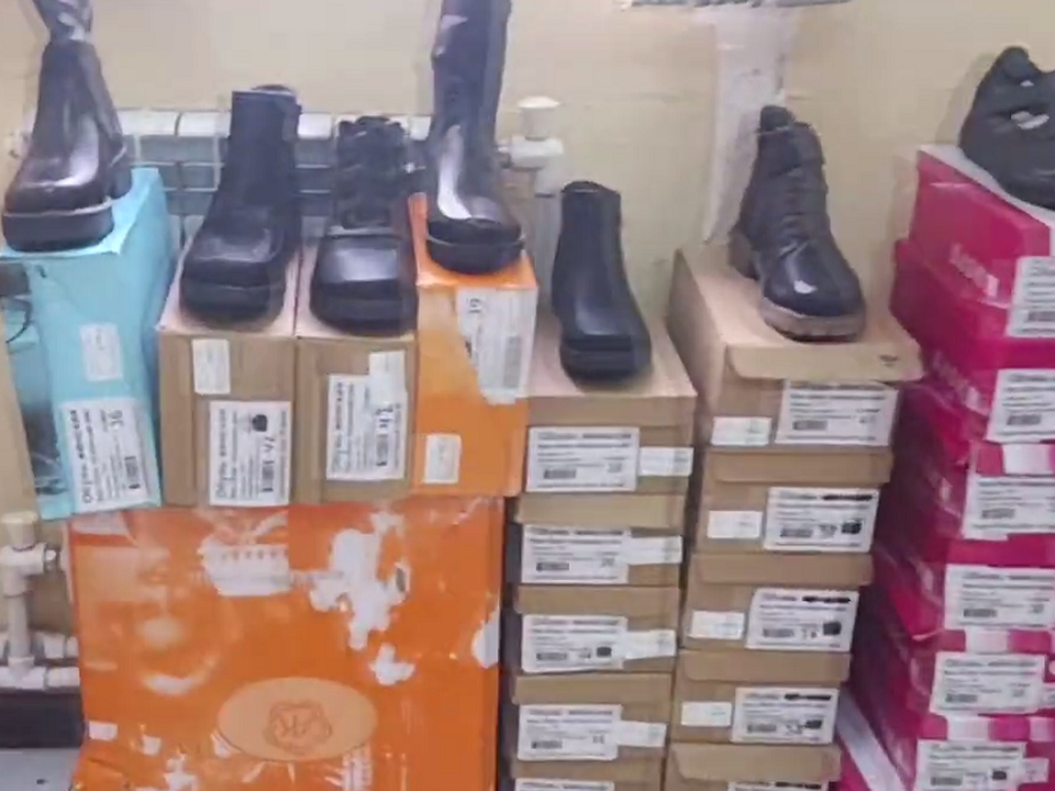 В Лобне рассекретили ярмарку белорусской обуви, которая оказалась китайской
