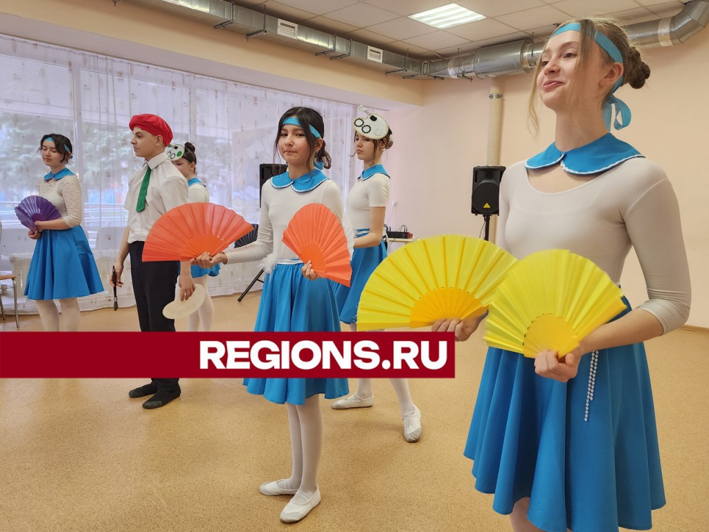 Артисты театра спели весенние песни для особенных детей Ивантеевки |  REGIONS.RU / Пушкино