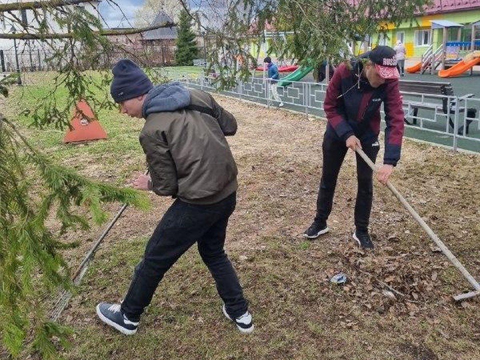 Субботник как тимбилдинг: возможность подружиться и развить навыки командной работы
