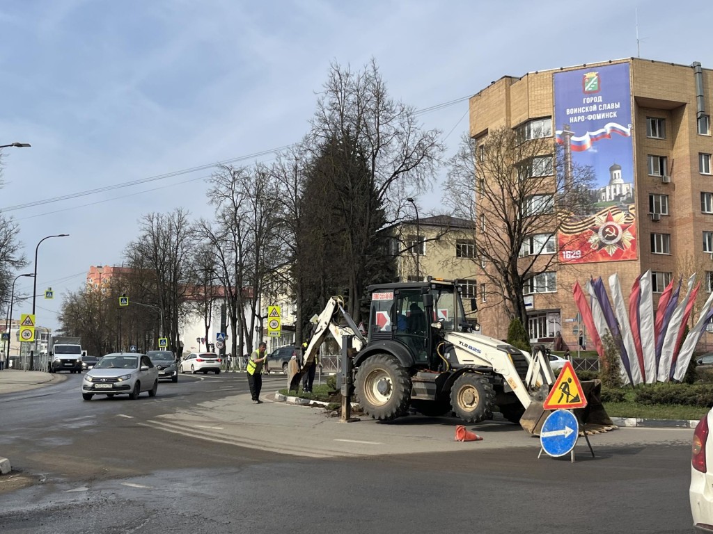 Пробки и ДТП: ограничения движения вызвали коллапс на дороге в центре  города | REGIONS.RU / Наро-Фоминск