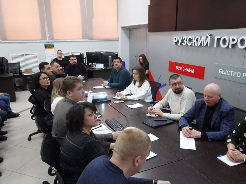 Обслуживание дворовых территорий обсудили в муниципальном Центре управления регионом