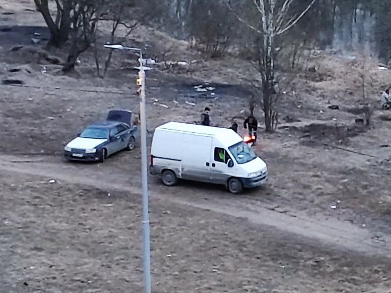 Некультурно отдохнули: в Балашихе жарят шашлыки прямо под окнами многоэтажного дома