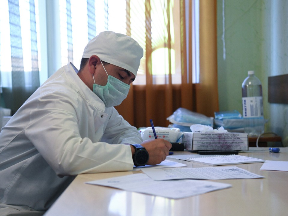 Жители Подмосковья могут не выходя из дома оформить 9 видов медицинских справок