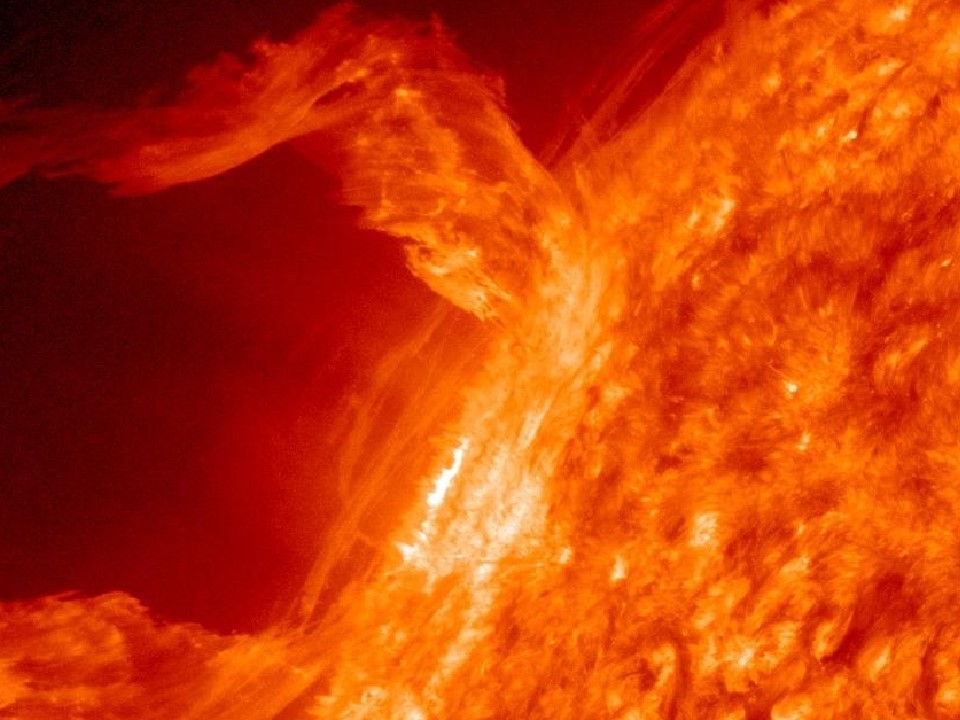 Россиян призвали готовиться к магнитной буре