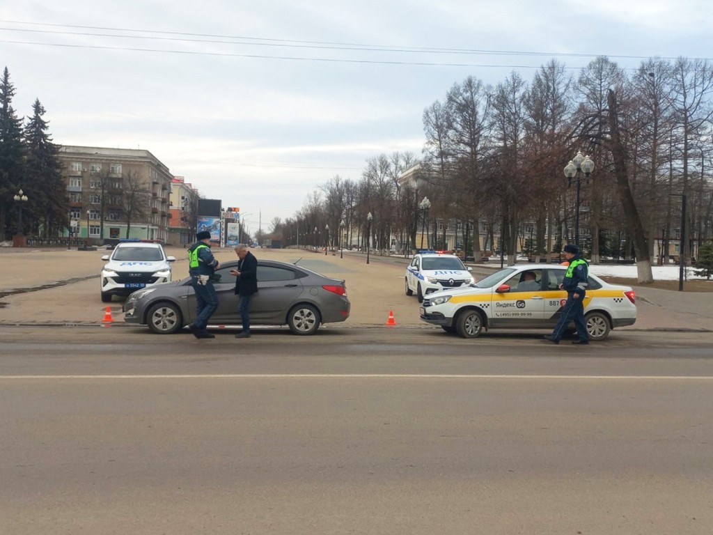 Одного нарушителя правил перевозки детей выявили полицейские в центре  Ступина во время рейда | REGIONS.RU / Ступино