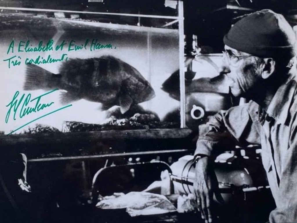 Уникальный автограф Кусто дополнил коллекцию музея истории водолазного дела в Пушкино