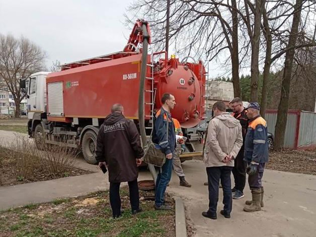 Подтопленные подвалы домов в Виноградово осушат и продезинфицируют