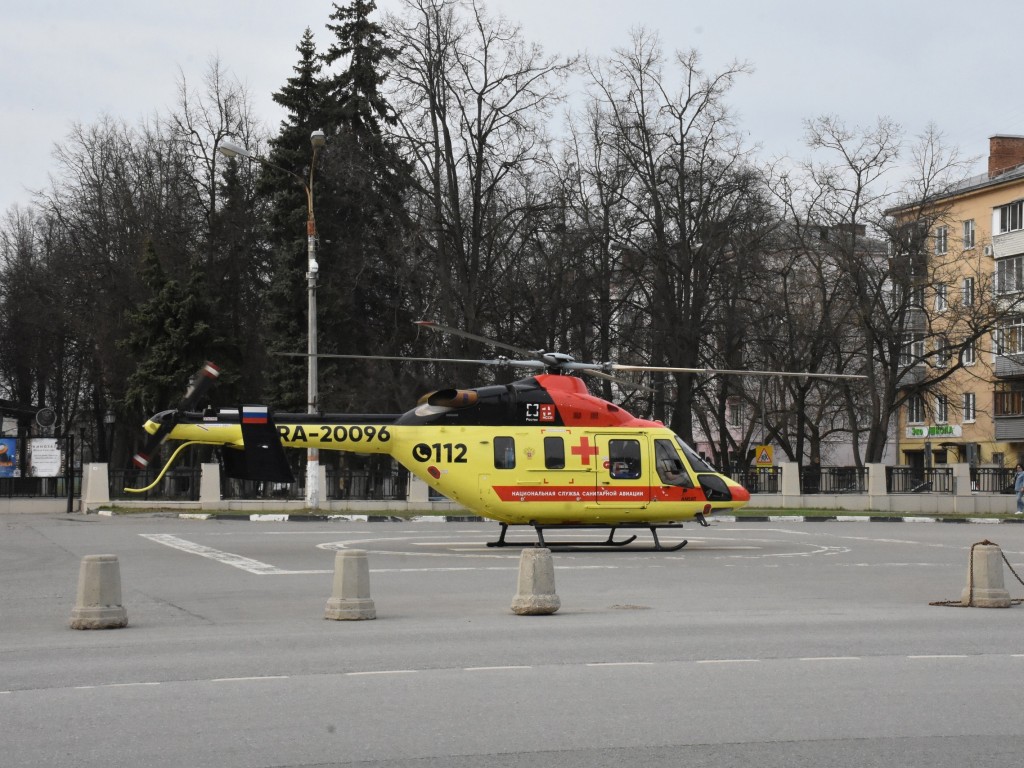 Жителя Бронниц доставили вертолетом в кардиологический центр города  Жуковского | REGIONS.RU / Бронницы