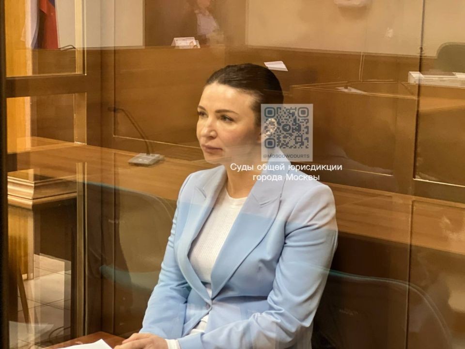 Суд отправил Елену Блиновскую в СИЗО еще на три месяца