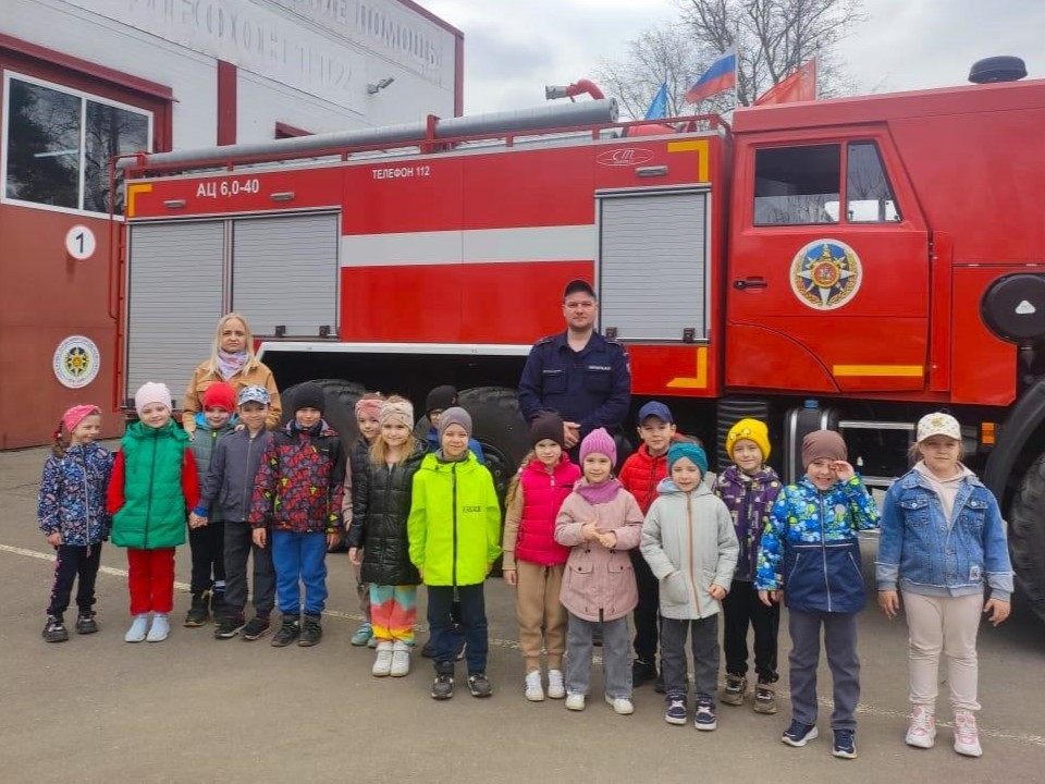 Как обращаться с огнем, узнали дети из Дрезны
