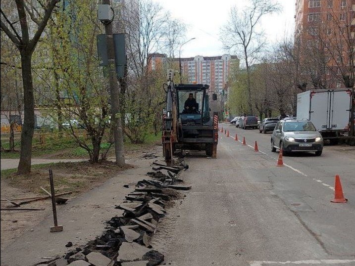 Автомобилистам рекомендовали выбирать маршрут с учетом ремонта на нескольких улицах Королева