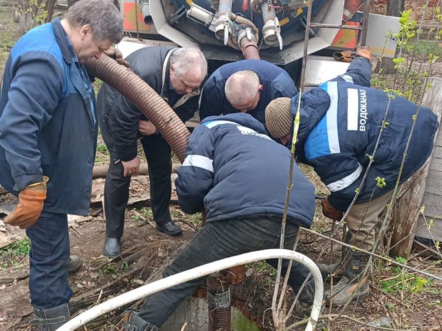 Коммунальщики спасли Щелковский колледж от канализационного затопления