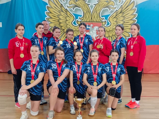 Команда девушек из Протвино завоевала титул чемпиона Московской области по гандболу