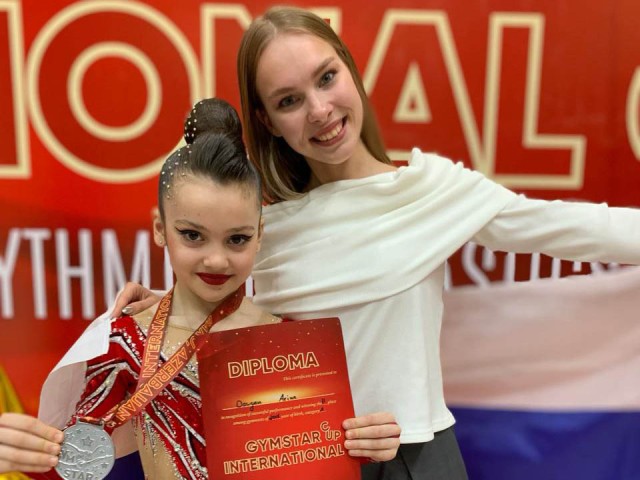 Юная гимнастка из Лосино-Петровского стала серебряным призером на международном турнире