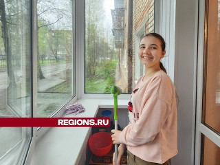 Школьники в Красноармейске помогли пожилым людям навести порядок в их квартирах