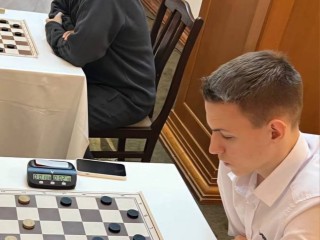 Спортсмен из Щелкова Иван Илясов победил на этапе Кубка мира по шашкам-64