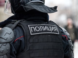 Сотрудников полиции с огнестрельными ранениями обнаружили на дороге в р.п. Фряново