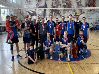 Пущинские волейболисты получили «серебро» на чемпионате области