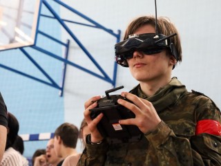 Соревнования юных операторов беспилотников прошли в Серпухове