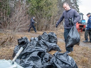 Жителей Звенигорода приглашают убрать от мусора Мясину гору