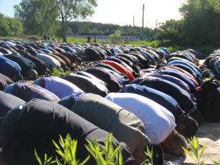 Около семи тысяч мусульман отметили Ураза-байрам в Наро-Фоминске