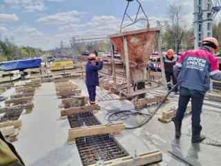 В районе платформы Быково Раменского округа продолжается строительство путепровода