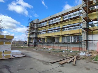 В Ново-Ольховской школе начались фасадные работы